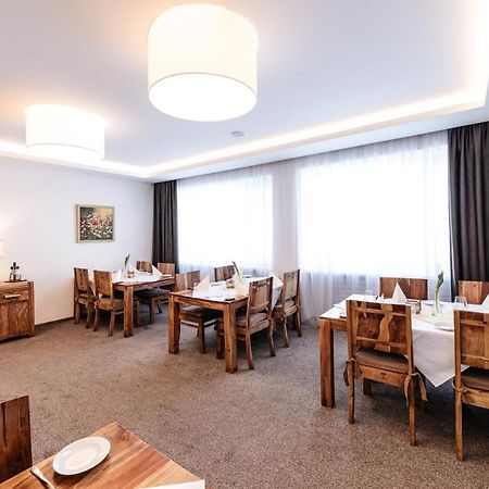 Hotel U Kasny Rajhrad Экстерьер фото