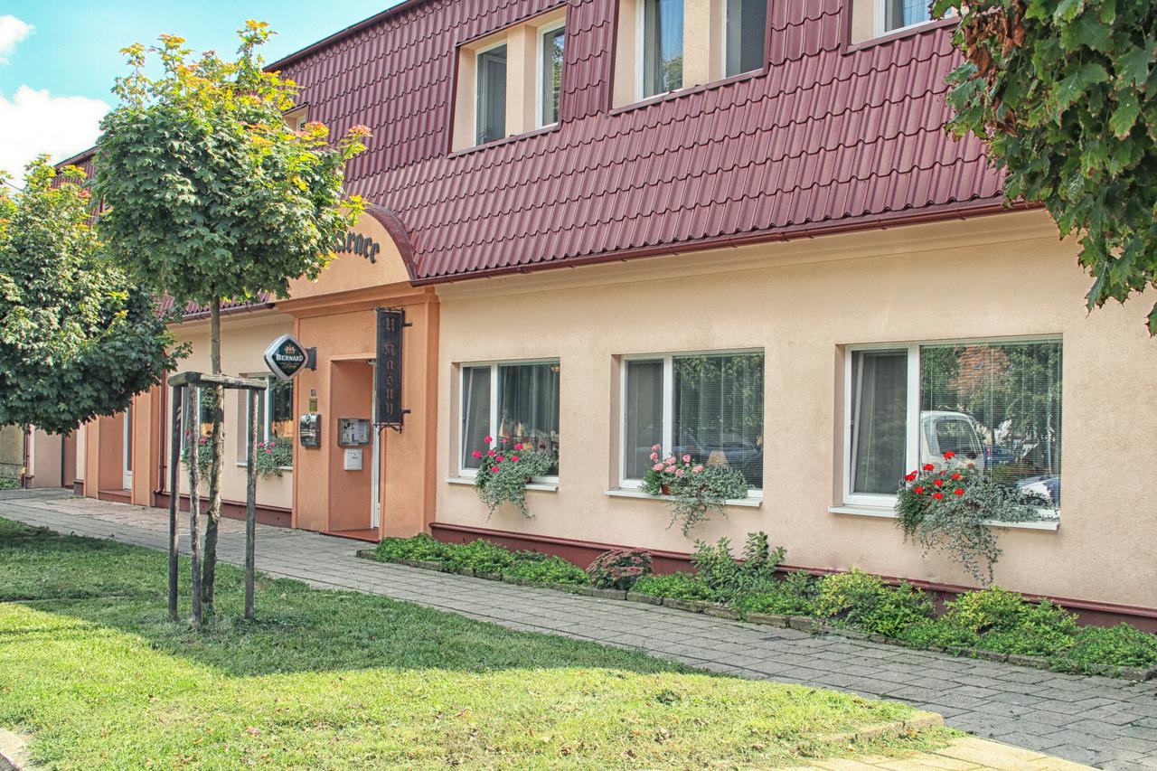 Hotel U Kasny Rajhrad Экстерьер фото